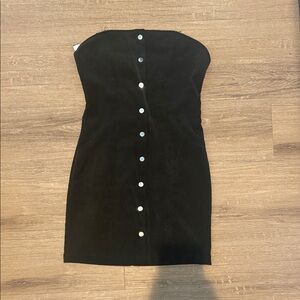 Elegant Black Strapless Dress